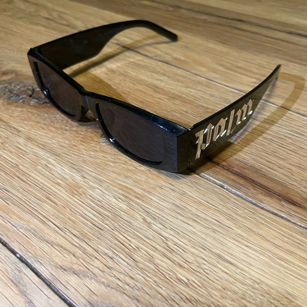 Palm Angels Black Sunglasses with Silver Logo